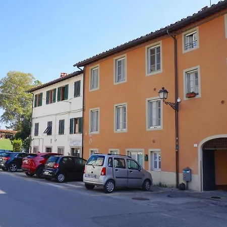 A Casa Di Irene شقة