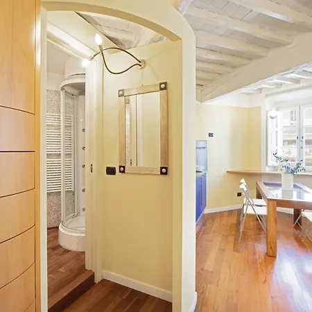 شقة A Casa Di Irene *